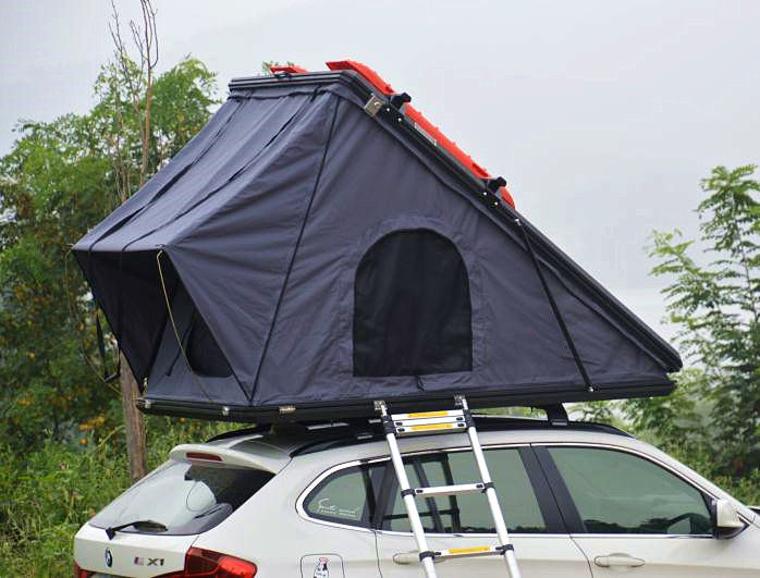 Tienda dura del top del tejado 4x4 de SUV Shell el 125cm de la familia que acampa con la escalera telescópica