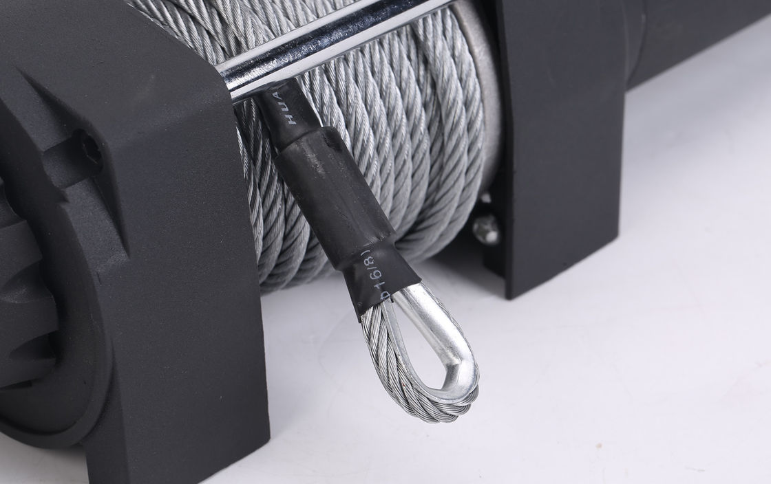 Alzamiento eléctrico de frenado dinámico de la polea del torno del remolque de la cuerda de alambre de la torsión anti
